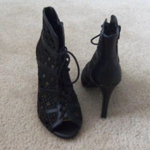 Gianni Bini  Black Lace-up Boots/Booties